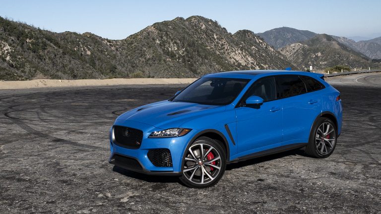 Jaguar F-Pace SVR